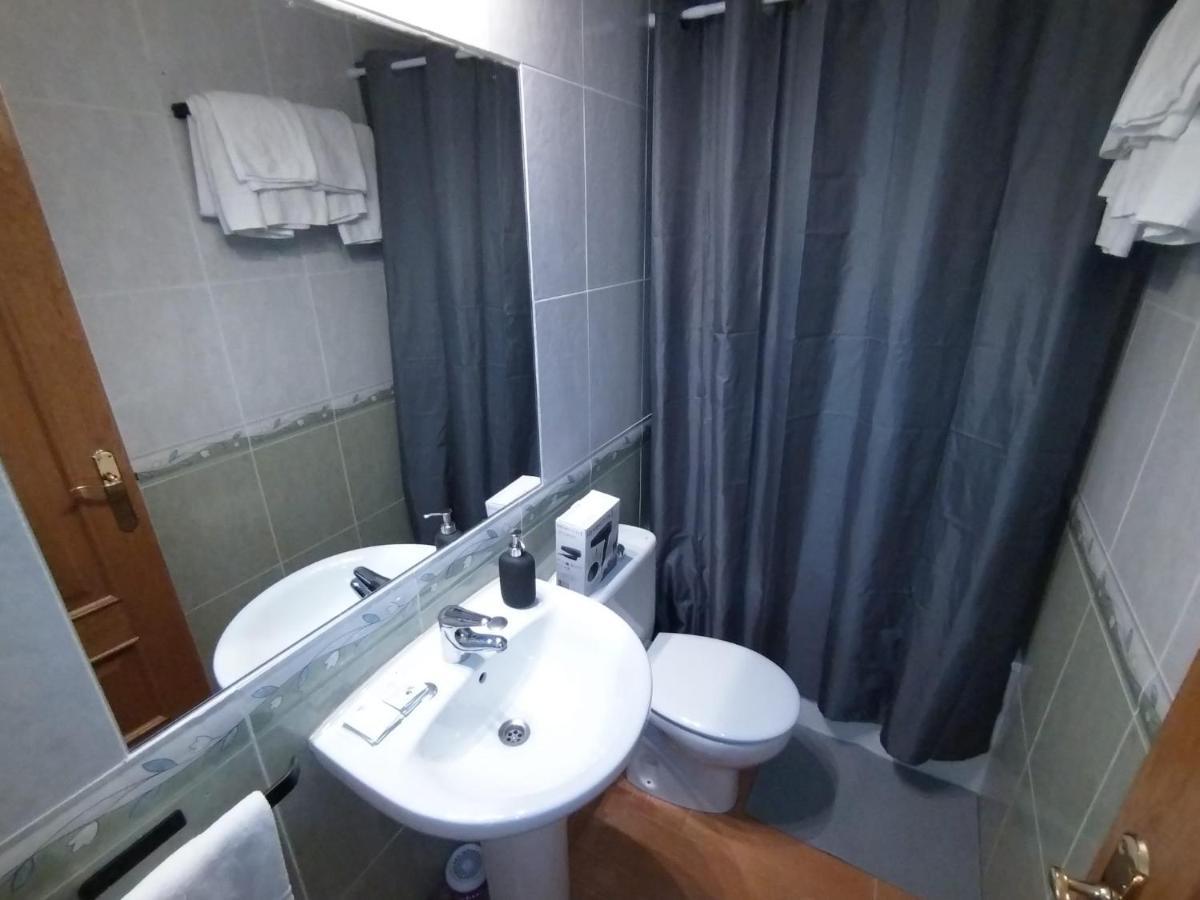 Puerta Del Sol - Apartamento Para 4 มาดริด ภายนอก รูปภาพ