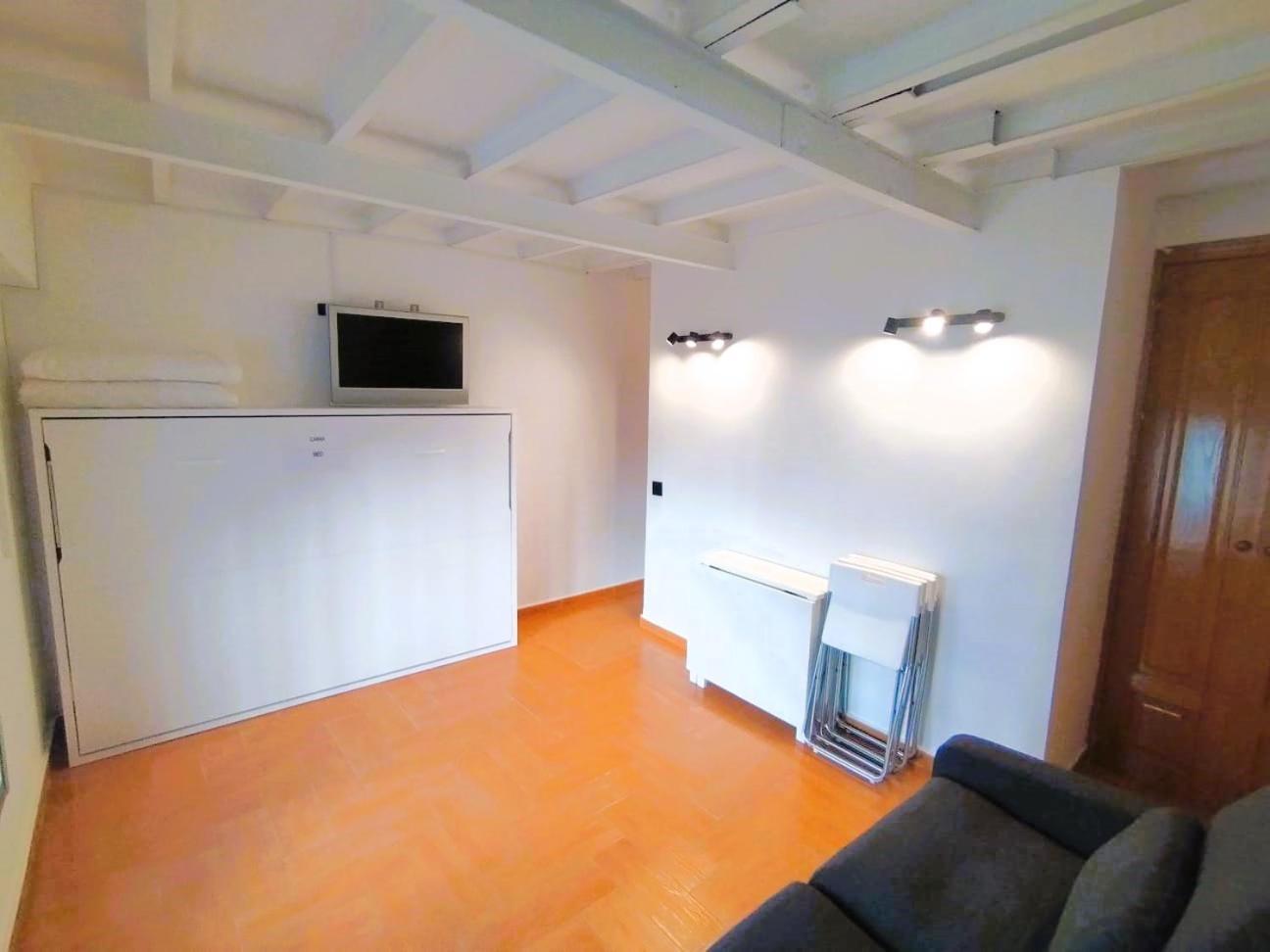 Puerta Del Sol - Apartamento Para 4 มาดริด ภายนอก รูปภาพ